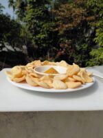 হোম মেইড টেস্টি চিপস অ্যান্ড ক্র্যাকার্স ১ কেজি